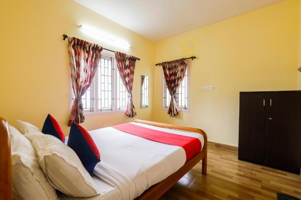 Starlight Hotels Kodai 코다이카날 외부 사진